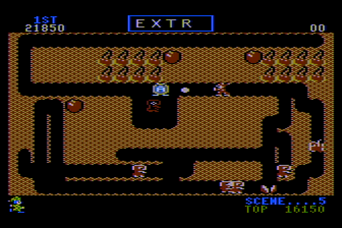 Mr. Do! Atari 8-bit Screenshot: Attempting score an EXTRA letter...