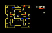 Mouse Trap for Intellivision - You can chase the cats when in dog form...