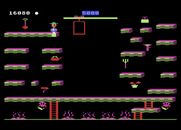 Bounty Bob Strikes Back! for Atari 8-bit - On the second level the elevator can help you navigate to different platforms.