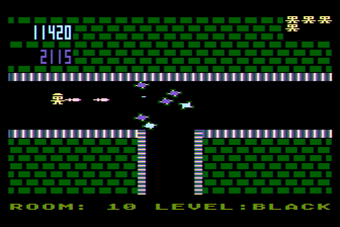 Shamus Atari 8-bit Screenshot: Which way should I go from here?