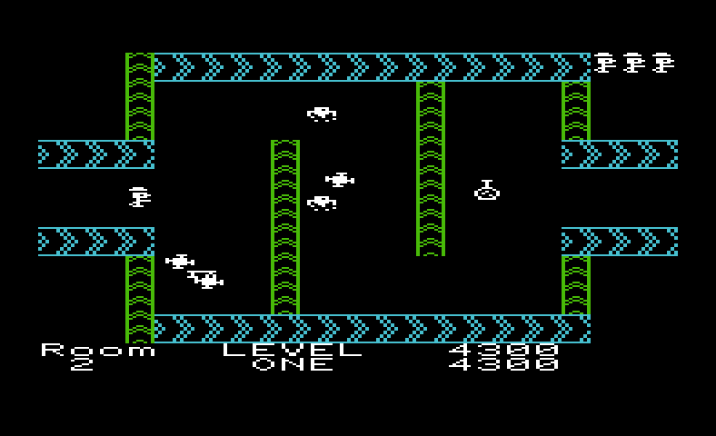 Shamus Commodore VIC-20 Screenshot: That potion bottle gives you an extra life.