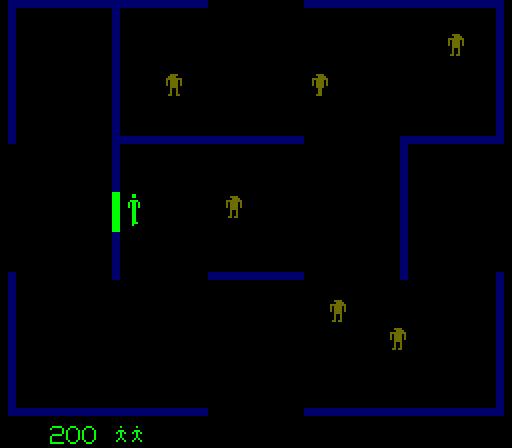 Berzerk Arcade Screenshot: Due to the way the game generates color objects such as the wall change color when you walk near them.