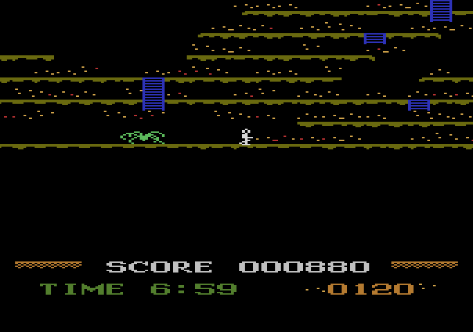Mountain King Atari 5200 Screenshot: A giant spider! Run away!