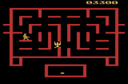 Wizard of Wor for Atari 2600 - The Worluk appears! Shoot it for bonus points.