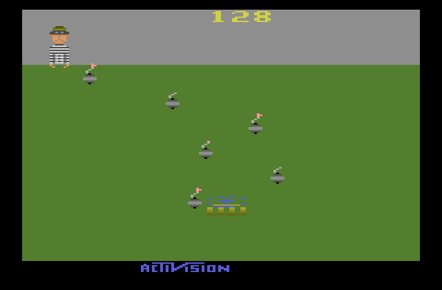 Kaboom! Atari 2600 Screenshot: One bucket left; this makes the game harder!