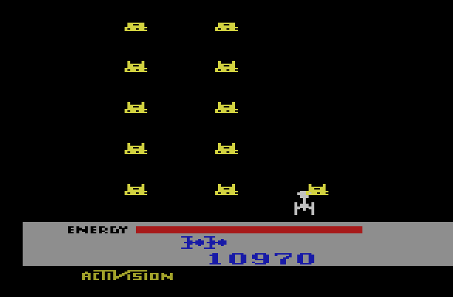MegaMania Atari 2600 Screenshot: Uh oh, I'm hit again!
