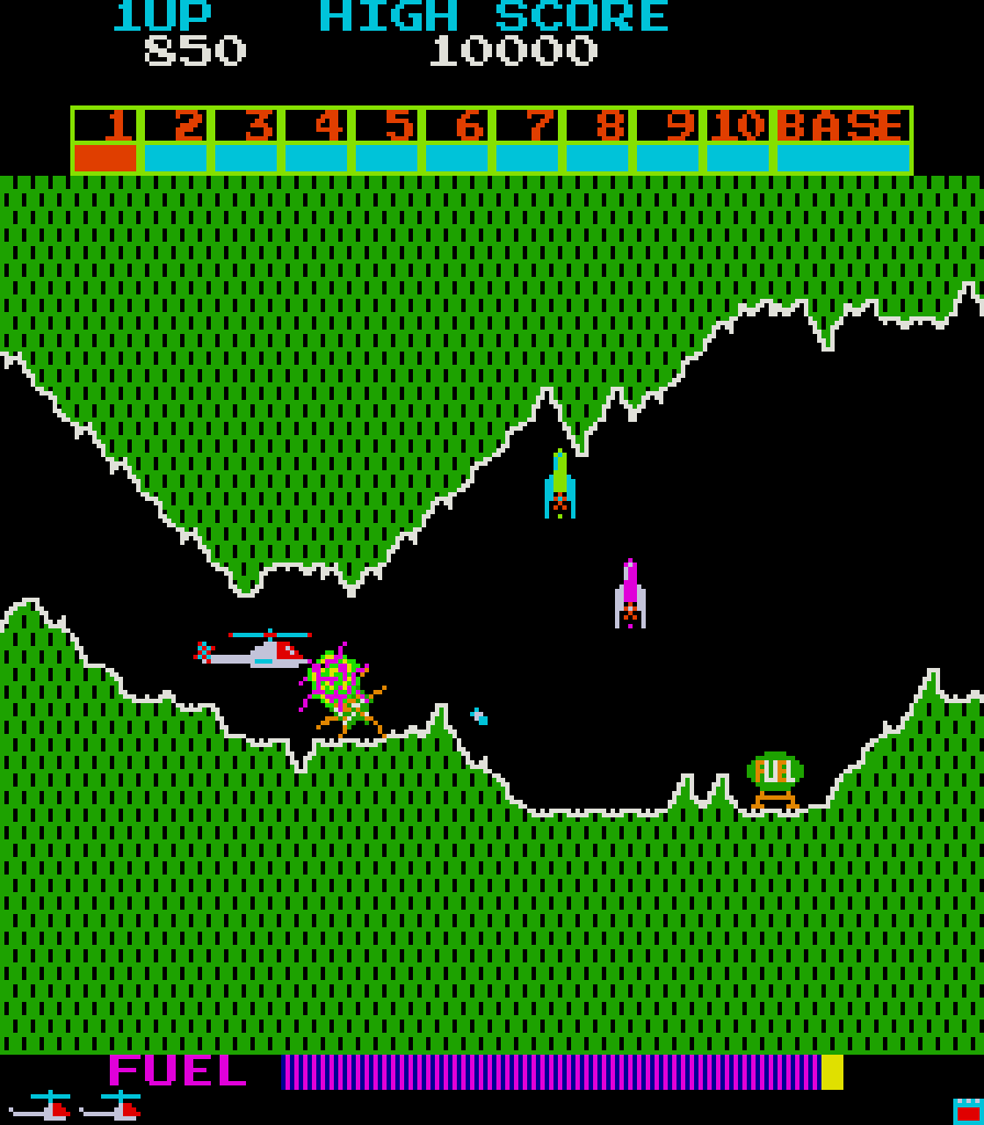 Super Cobra Arcade Screenshot: The path is very narrow here!