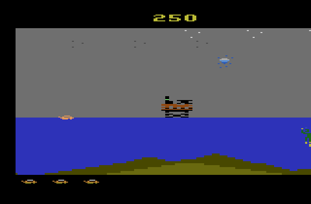 James Bond 007 Atari 2600 Screenshot: There's my destination, the off shore oil rig!