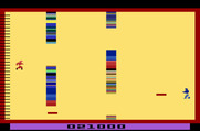 Masters of the Universe: The Power of He-Man for Atari 2600 - Try to run past these moving walls...