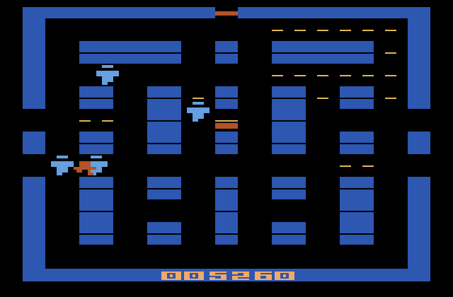 Lock 'n' Chase Atari 2600 Screenshot: Trapped!
