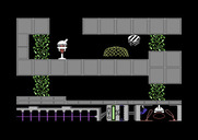 Spiderbot for Commodore 64 - Fired the net, and missed!
