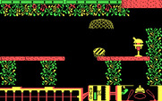 Spiderbot for IBM PC/Compatibles - Firing a net at a creature.