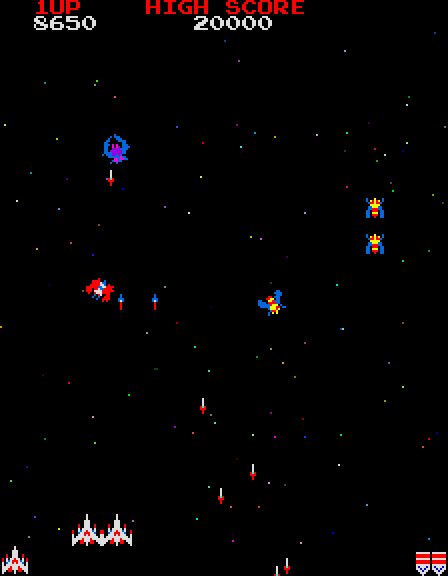 Galaga Arcade Screenshot: I rescued the captured fighter, now I have twice the fire power.