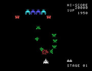 Galaga for Sord M5 - Aliens fly into formation...