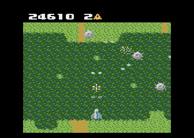 Xevious Atari 7800 Screenshot: Flying into the next area...
