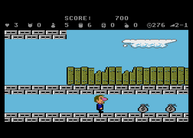 Scrapyard Dog Atari 7800 Screenshot: Collect money bags for bonus points!