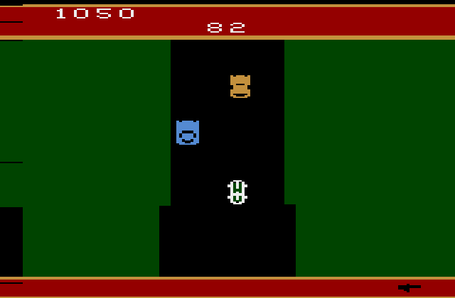 Spy Hunter Atari 2600 Screenshot: Be careful when the road gets narrow...