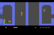 Dark Chambers for Atari 2600 - Some interesting items on the screen, but how do I reach them?