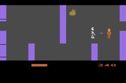Dark Chambers for Atari 2600 - Attacking a skeleton...