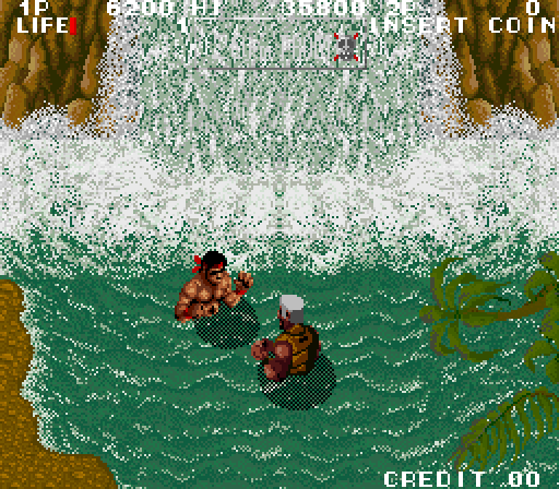 Ikari III: The Rescue Arcade Screenshot: Time to fight a powerful opponent!