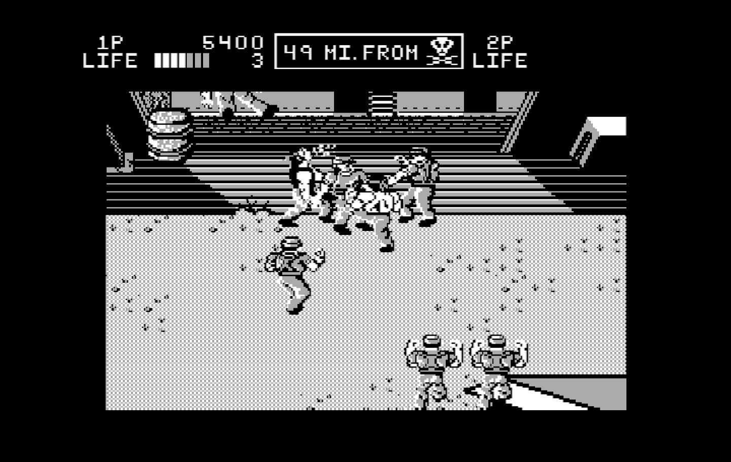 Ikari III: The Rescue IBM PC/Compatibles Screenshot: Fighting to get into the next area...