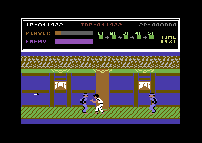 Kung-Fu Master Commodore 64 Screenshot: These blue opponents throw knives at you...