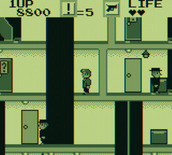 Elevator Action for Game Boy - Trapped in a corner, so I'm waiting for an elevator to get out...