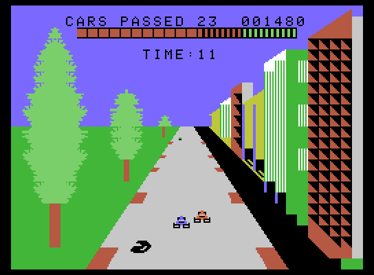 Turbo ColecoVision Screenshot: A car tries to pass me...