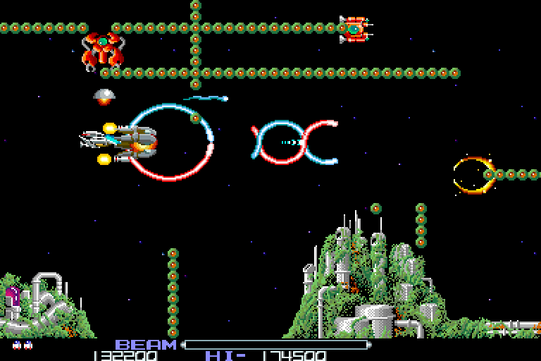 R-Type Arcade Screenshot: Attacking with a loop shaped laser!