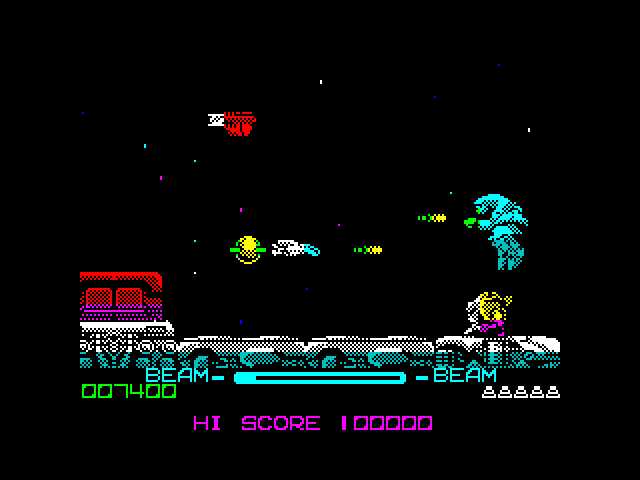 R-Type ZX Spectrum Screenshot: Shoot the object at the bottom to release a bonus item.