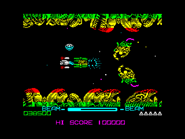 R-Type ZX Spectrum Screenshot: Two large enemies approaching!