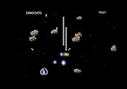 Life Force for Commodore 64 - Opponents still attack you in the middle of the asteroids...