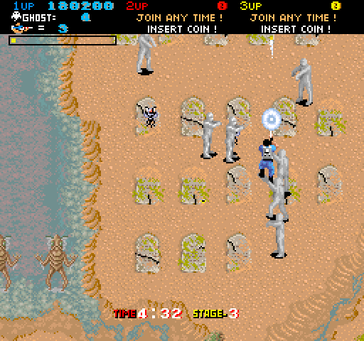 Real Ghostbusters, The Arcade Screenshot: This graveyard has numerous ghosts appearing!