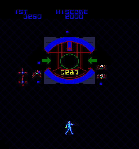 TRON Arcade Screenshot: Avoid the grid bugs...
