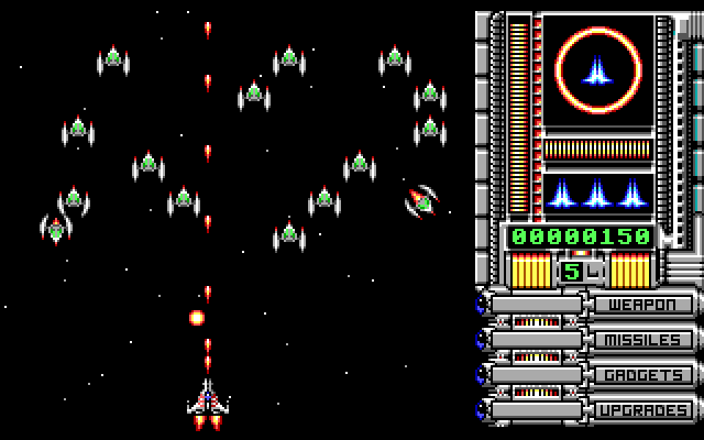 OverKill IBM PC/Compatibles Screenshot: These aliens try to crash into you...