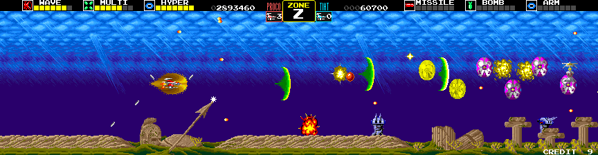 Darius Arcade Screenshot: Some enemies, like those purple things, are difficult to destroy even with advanced firepower.