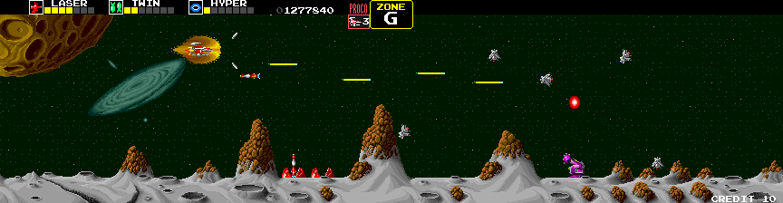 Darius Arcade Screenshot: My shield and firepower have been upgraded again...
