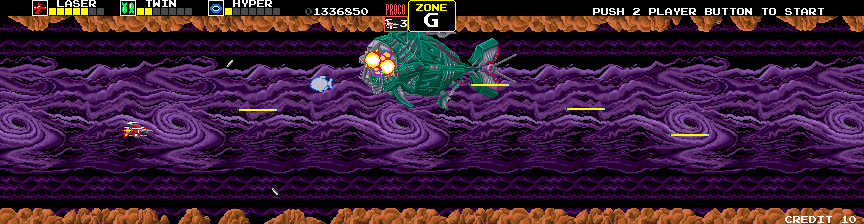 Darius Arcade Screenshot: Attacking Fatty Glutton.