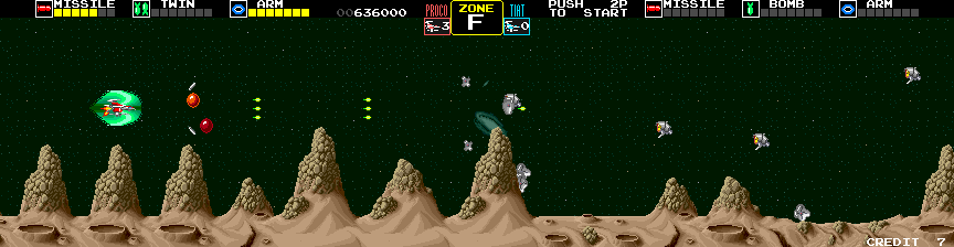 Darius Arcade Screenshot: Zone F; two red power-ups at once, collect them quickly!