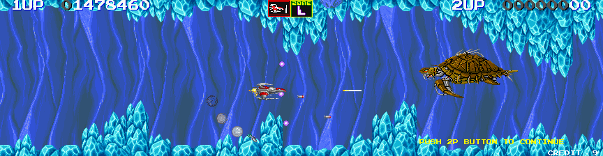Darius II Arcade Screenshot: A turtle-like mini-boss...