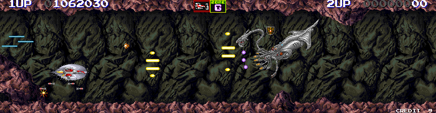 Darius II Arcade Screenshot: A giant squid battle...