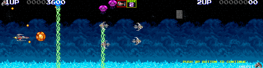 Darius II Arcade Screenshot: Those laser attacks are deadly...