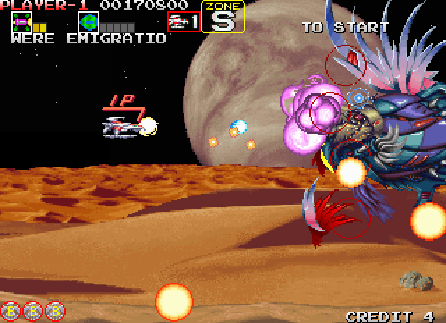 Darius Gaiden Arcade Screenshot: An end of zone boss called Deadly Crescent.