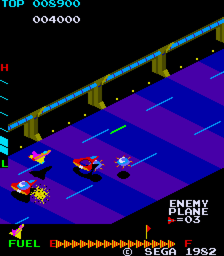 Super Zaxxon Arcade Screenshot: Don't get caught here!