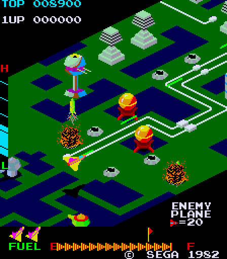 Super Zaxxon Arcade Screenshot: Try to shoot the targets...