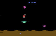 Space Jockey for Atari 2600 - In same game variations your saucer can move forward too...