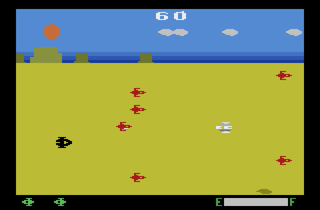 Planet Patrol Atari 2600 Screenshot: That black ship is the stranded pilot I'm trying to rescue.