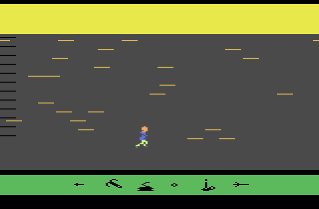 Swordquest: EarthWorld Atari 2600 Screenshot: Running for my life!