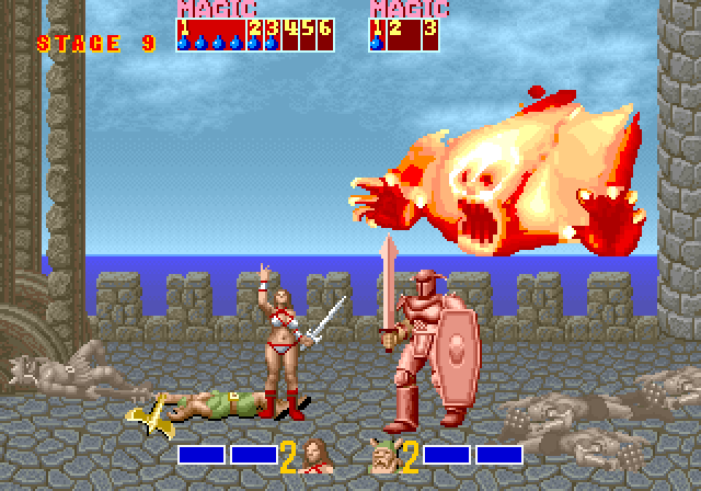 Golden Axe Arcade Screenshot: Using magic to defeat a tough opponent.