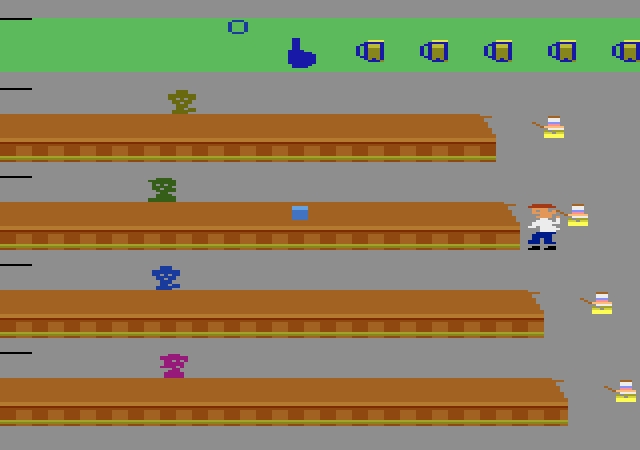 Tapper Atari 2600 Screenshot: Game start.